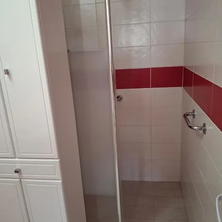 Semesterbostad Ker Ode